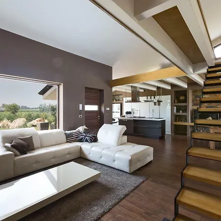 Giulia Luxury By Barbarhouse *
